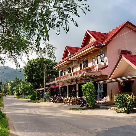 Baan Kai Hostel Baan Khai المظهر الخارجي الصورة