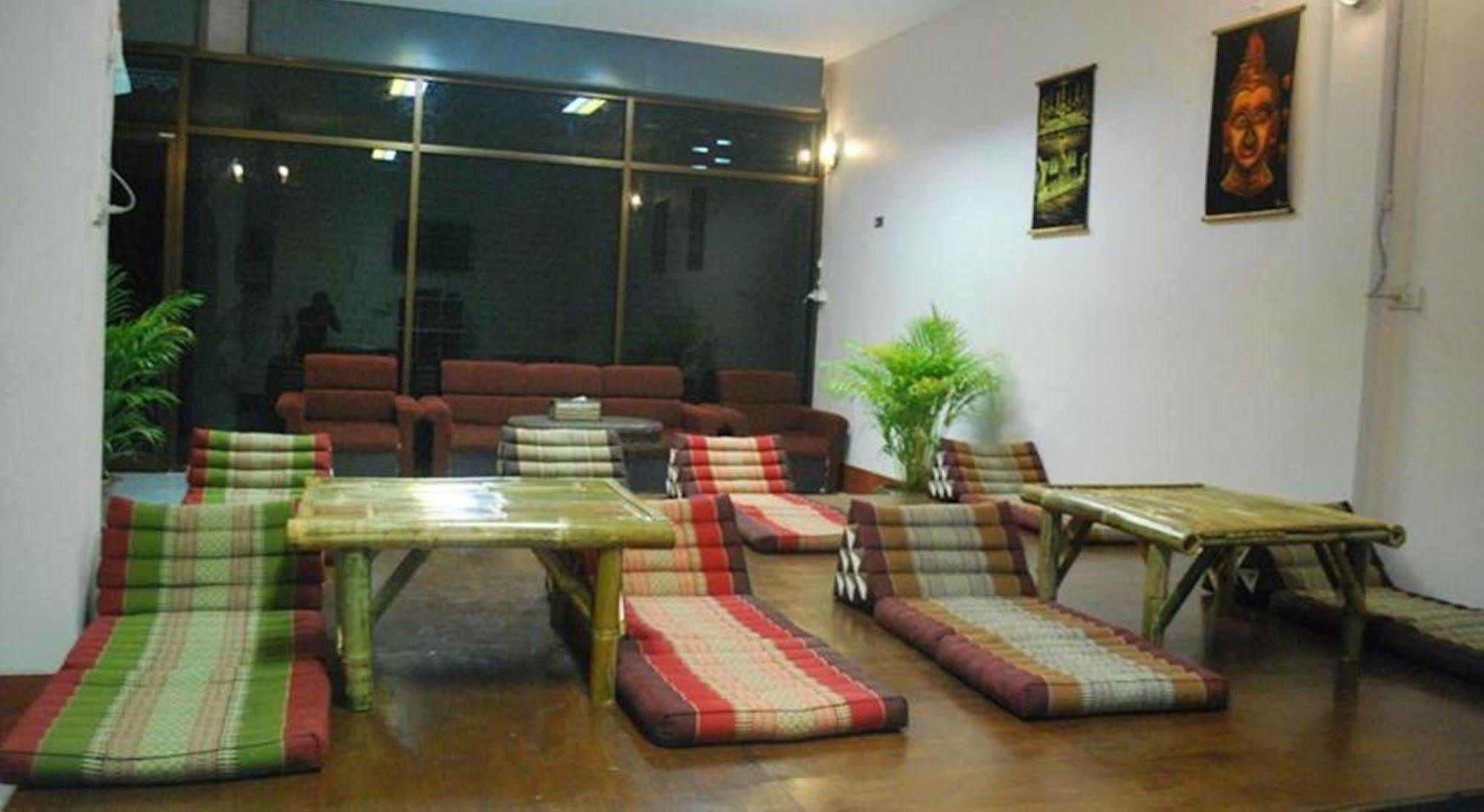 Baan Kai Hostel Baan Khai المظهر الخارجي الصورة